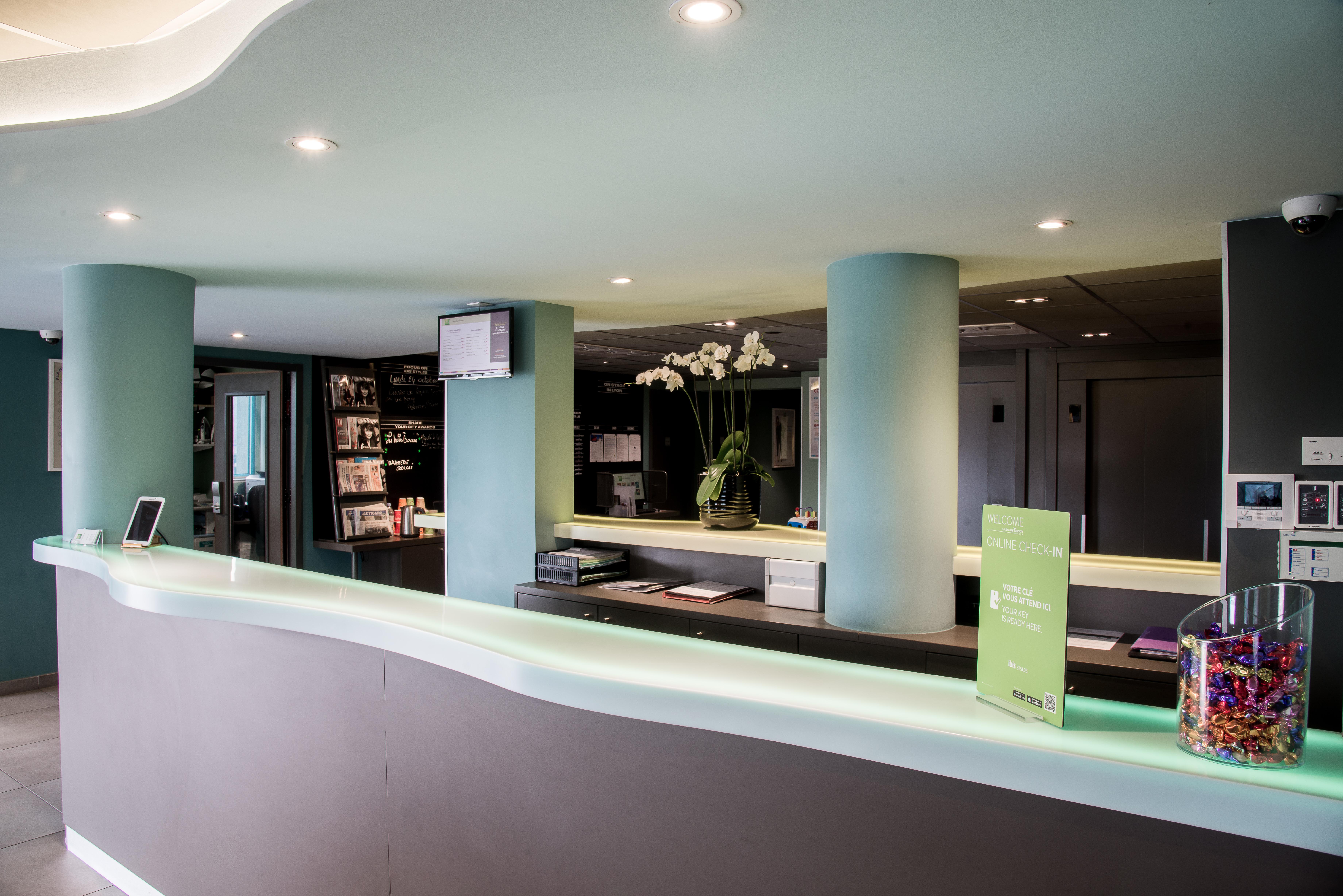 Hotel Ibis Styles Lyon Centre Confluence Exteriér fotografie